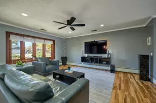 7870 Ranchview Ln N, Maple Grove, MN 55311 - Photo 7