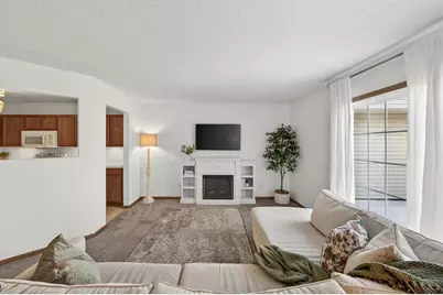 7671 Nicholas Way, Chanhassen, MN 55317 - Photo 15