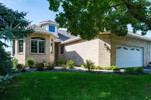 10440 Eagle Pointe Trail, Woodbury, MN 55129 - Photo 1