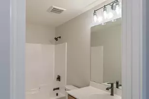 2512 15th St SE, Rochester, MN 55904 - Photo 7