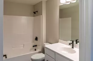 2506 15th St SE, Rochester, MN 55904 - Photo 9