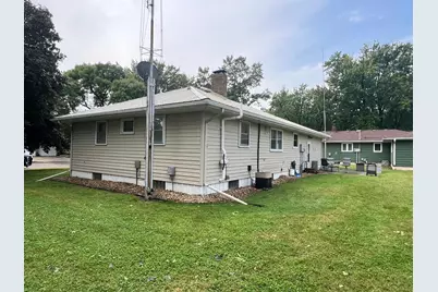 537 E Ronning Avenue, Appleton, MN 56208 - Photo 5