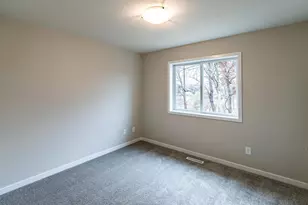 2524 15th St SE, Rochester, MN 55904 - Photo 9