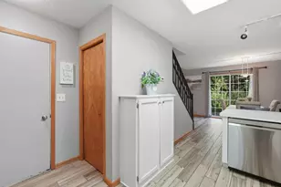 1825 Donegal Dr, Woodbury, MN 55125 - Photo 21