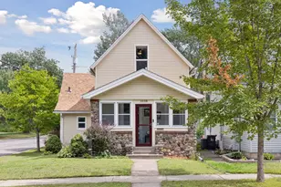 1038 Colne St, Saint Paul, MN 55103 - Photo 1