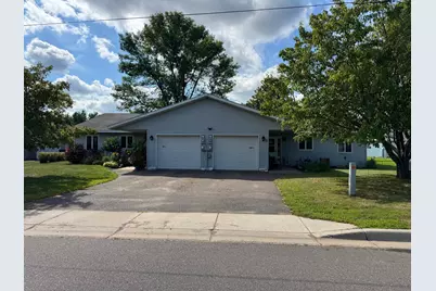 205 Court Avenue S, Sandstone, MN 55072 - Photo 1