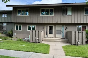 155 Windsor Ln, New Brighton, MN 55112 - Photo 1