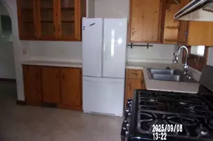 113 4th St SW, Melrose, MN 56352 - Photo 5