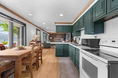 2180 Island Drive, Somerset, WI 54082 - Photo 9