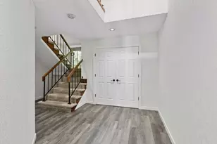 6228 Sandpiper Ct, Edina, MN 55436 - Photo 5