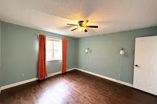 2870 Wayland Ct, Eau Claire, WI 54703 - Photo 15