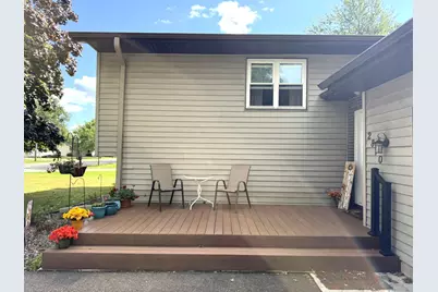 2870 Wayland Court, Eau Claire, WI 54703 - Photo 7