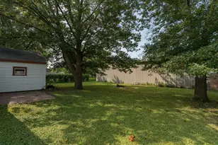 112 S 3rd St, Eagle Lake, MN 56024 - Photo 29