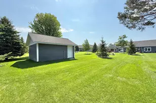 910 Lake Forest Cir, Detroit Lakes, MN 56501 - Photo 49