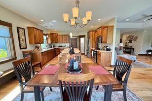 910 Lake Forest Cir, Detroit Lakes, MN 56501 - Photo 31