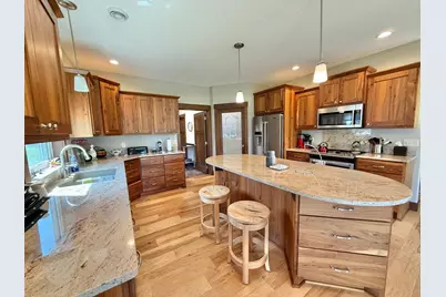 910 Lake Forest Circle, Detroit Lakes, MN 56501 - Photo 33