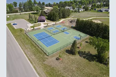 910 Lake Forest Circle, Detroit Lakes, MN 56501 - Photo 55