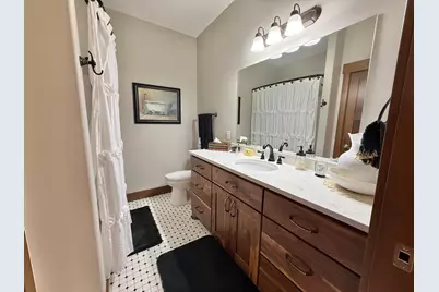 910 Lake Forest Circle, Detroit Lakes, MN 56501 - Photo 11