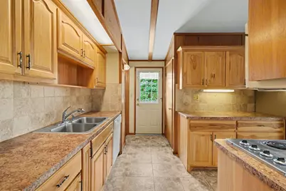 158 County Road E, Houlton, WI 54082 - Photo 9