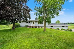 158 County Rd E, Houlton, WI 54082 - Photo 1