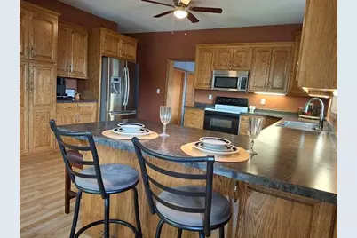 201 Norman Avenue S, Foley, MN 56329 - Photo 3