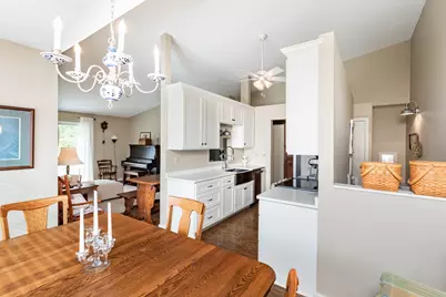 2813 32nd Street S, Moorhead, MN 56560 - Photo 7