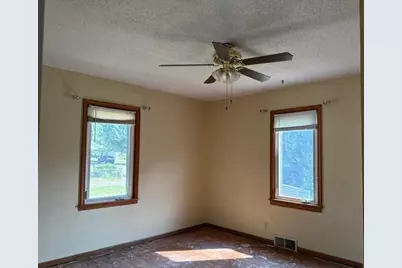 2057 Sherwood Avenue, Saint Paul, MN 55119 - Photo 13