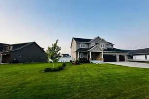 2011 Sandstone Loop N, Sartell, MN 56377 - Photo 3
