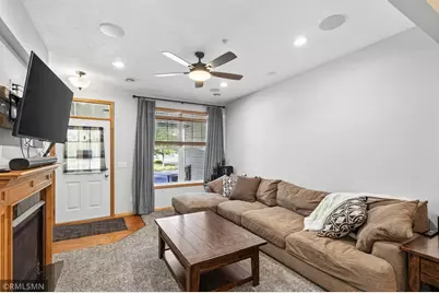 1656 White Pine Way #B, Carver, MN 55315 - Photo 11