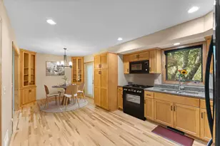 4659 Allendale Dr, White Bear Township, MN 55127 - Photo 9