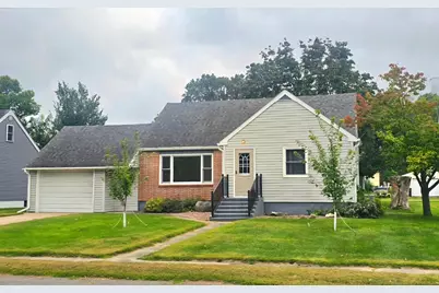 107 E 5th Street, Cyrus, MN 56323 - Photo 1