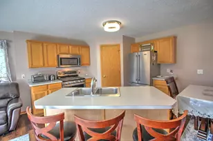 2773 Ridgeview Dr, Red Wing, MN 55066 - Photo 9