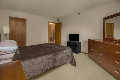 2603 Concord Way, Mendota Heights, MN 55120 - Photo 13