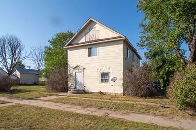 423 1st Street NW, Cass Lake, MN 56633 - Photo 1