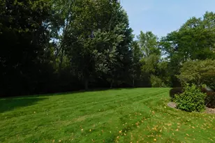 484 Hickory Ln N, Oakdale, MN 55128 - Photo 17