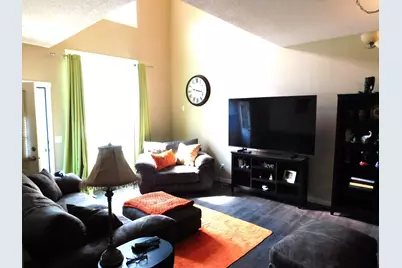 484 Hickory Lane N, Oakdale, MN 55128 - Photo 5