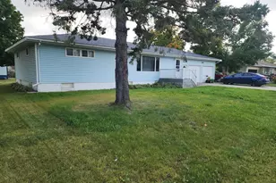 309 Leslie Ave E, Clarissa, MN 56440 - Photo 1