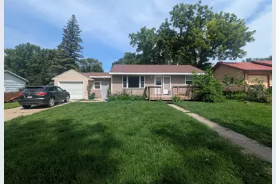 713 5th Avenue, Mountain Lake, MN 56159 - Photo 1