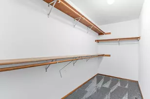 3329 Greenbrier St, Vadnais Heights, MN 55127 - Photo 13