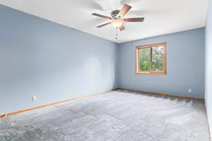 3329 Greenbrier St, Vadnais Heights, MN 55127 - Photo 11