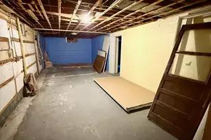 1010 Arnold Ave N, Thief River Falls, MN 56701 - Photo 17