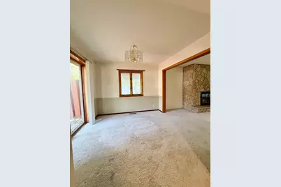 1010 Arnold Avenue N, Thief River Falls, MN 56701 - Photo 13