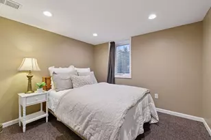 8811 Girard Ave S, Bloomington, MN 55420 - Photo 19