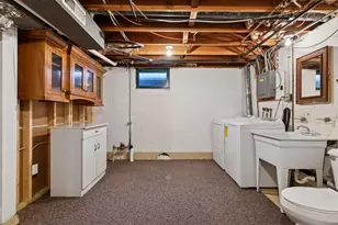 8811 Girard Ave S, Bloomington, MN 55420 - Photo 21