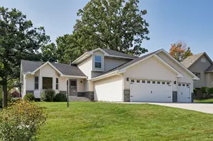 2193 Jennifer Ct, North Saint Paul, MN 55109 - Photo 1