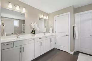 1620 Bluewater Ln, Woodbury, MN 55129 - Photo 25