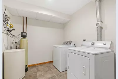 619 1st Avenue SW, Pine Island, MN 55963 - Photo 27