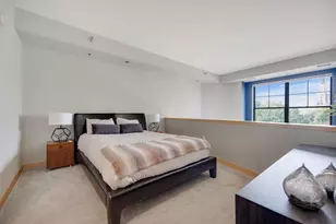 317 Groveland Ave, Minneapolis, MN 55403 - Photo 15