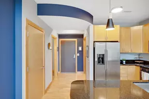 317 Groveland Ave, Minneapolis, MN 55403 - Photo 11