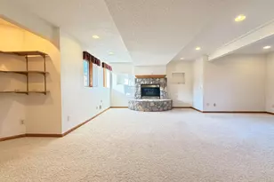 4490 29th St SE, Rochester, MN 55904 - Photo 39